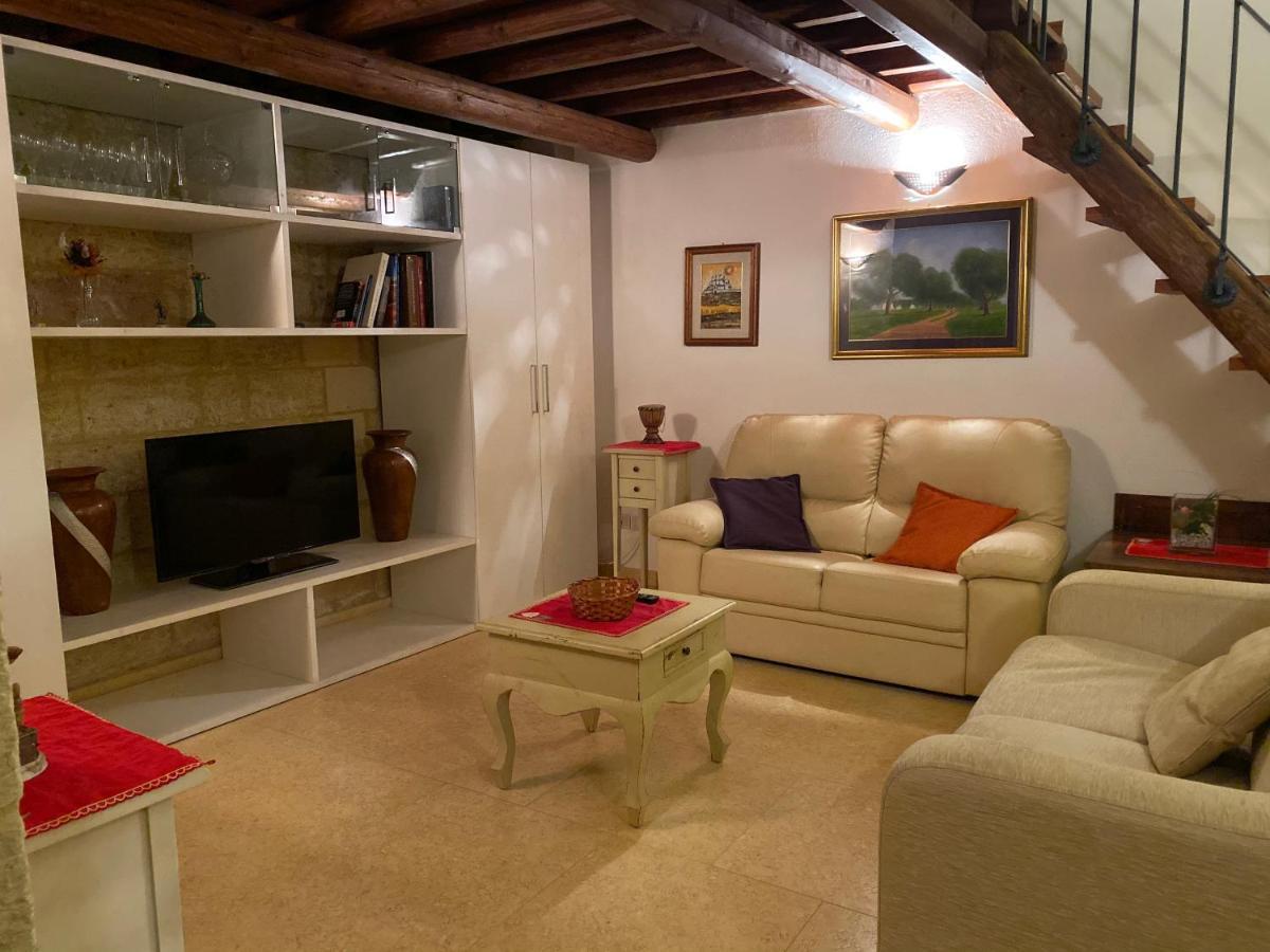 San Domenico Suite Martano Extérieur photo